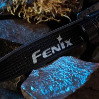 Фонарь налобный тактический Fenix Scout HM23 V2.0 лимитированная серия красный свет Scout